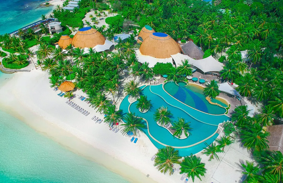 Holiday Inn Resort Kandooma Maldives: Kids Stay, Eat & Dive Free-1