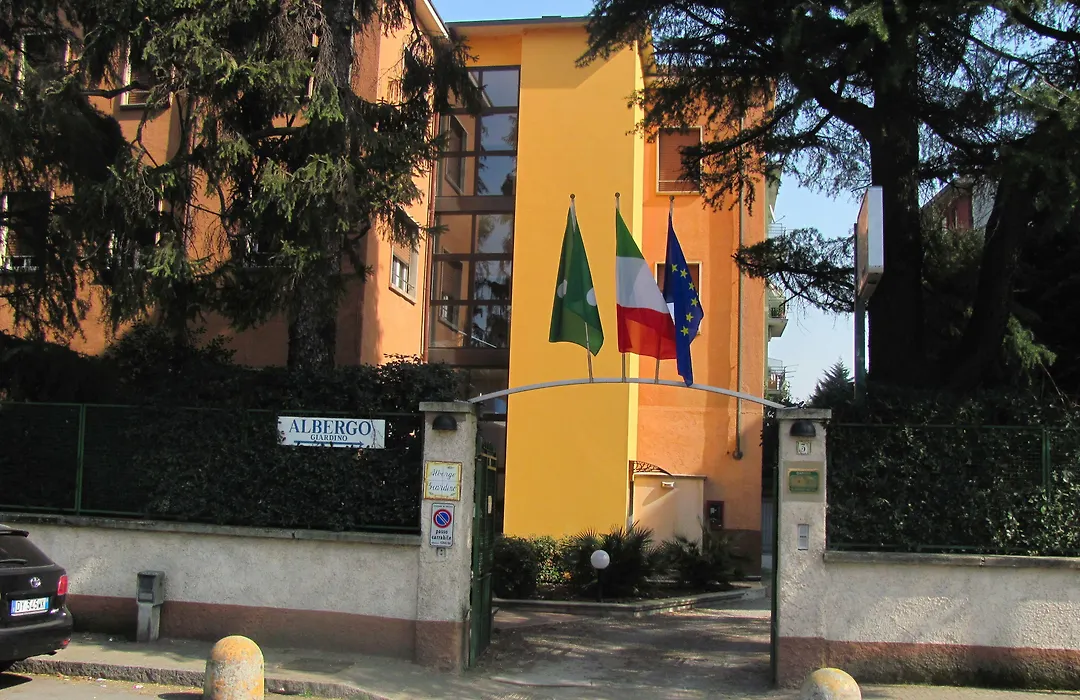 Albergo Hotel Giardino-1