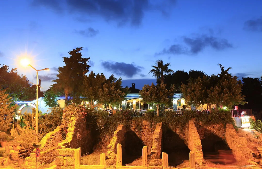 Leda Beach Hotel-1