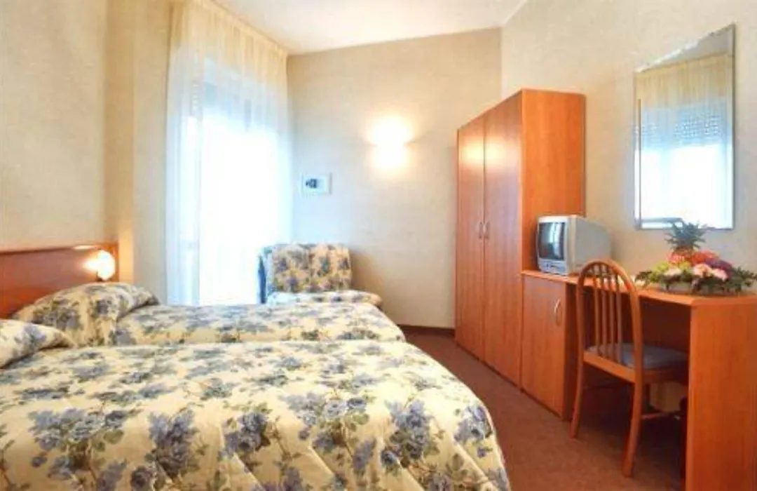 Hotel Engadina-1