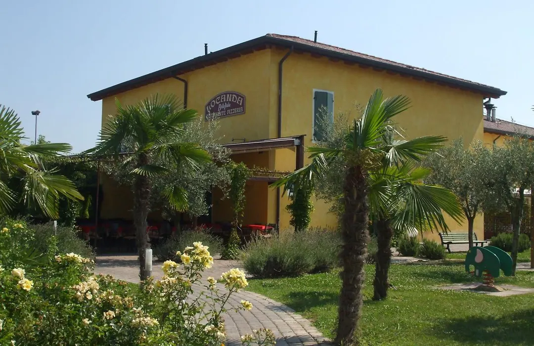 Hotel Bella Italia-1