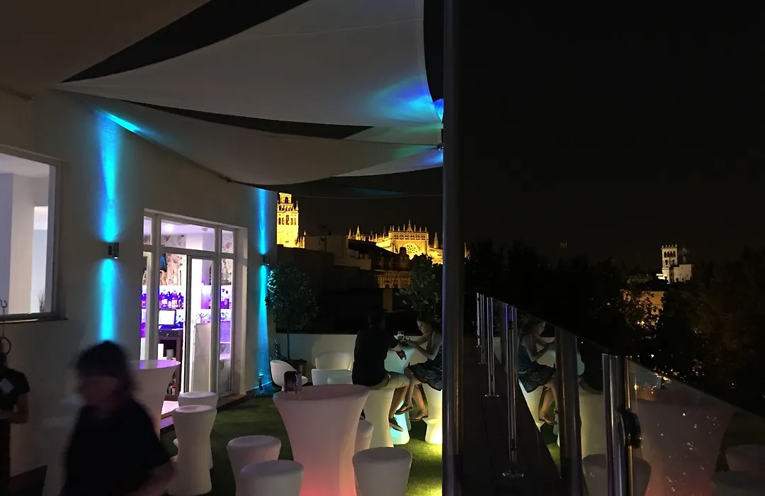 Adriano Boutique Sevilla-1