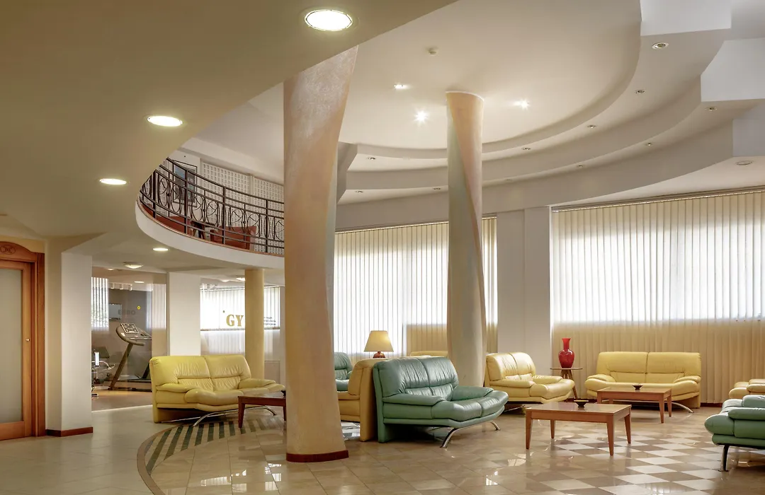 Euro Hotel-1