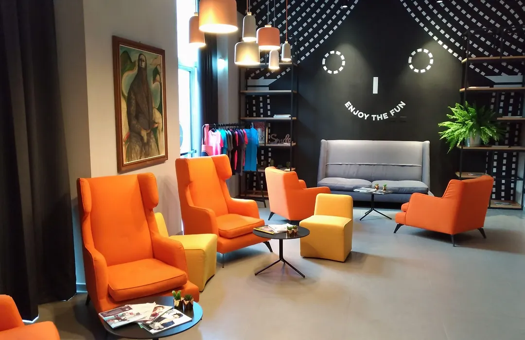 The Poet Hotel-1