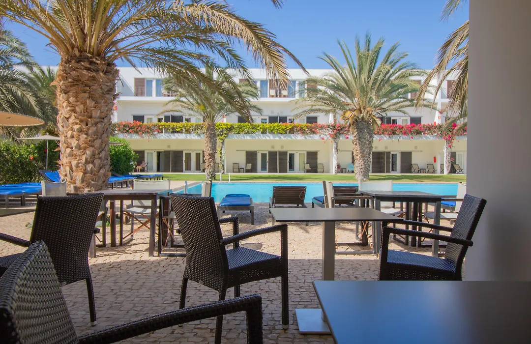 Hotel Dunas De Sal-1