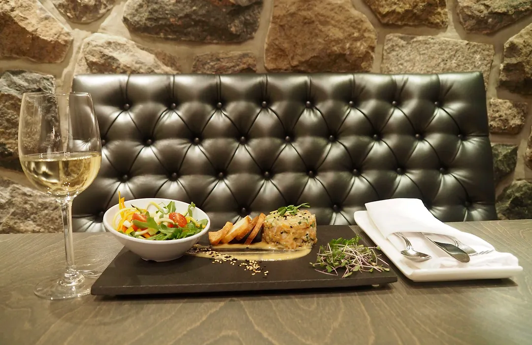 Hotel & Suites Le Dauphin Drummondville-1