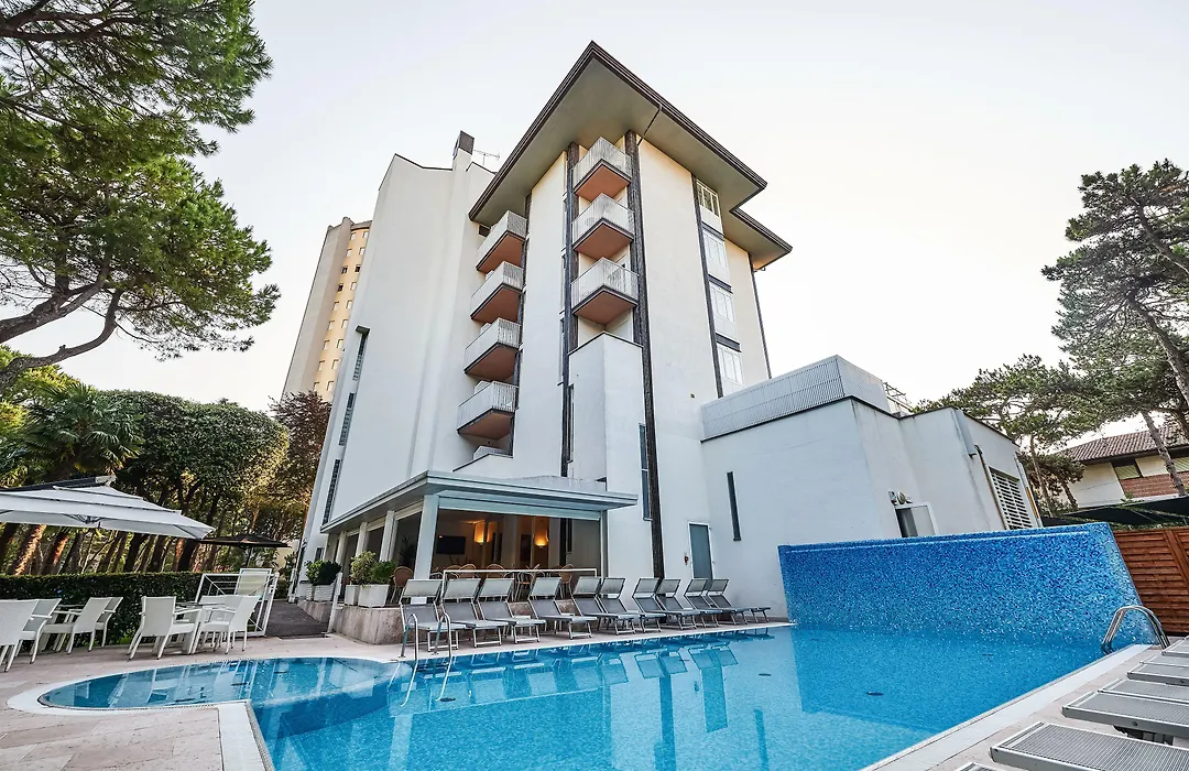 Hotel Bella Venezia Mare-1