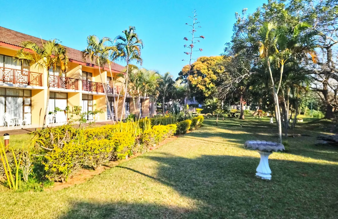 Elephant Lake Hotel-1