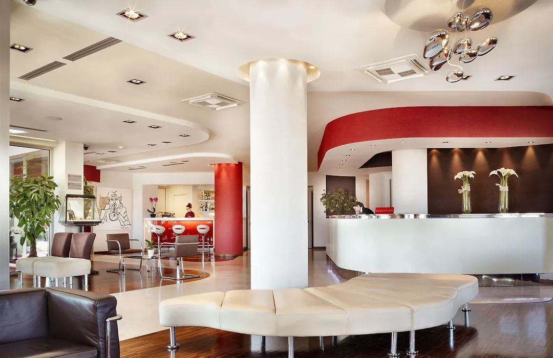 Jazz Hotel-1