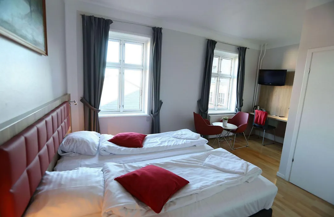 Hotel Skandia-1