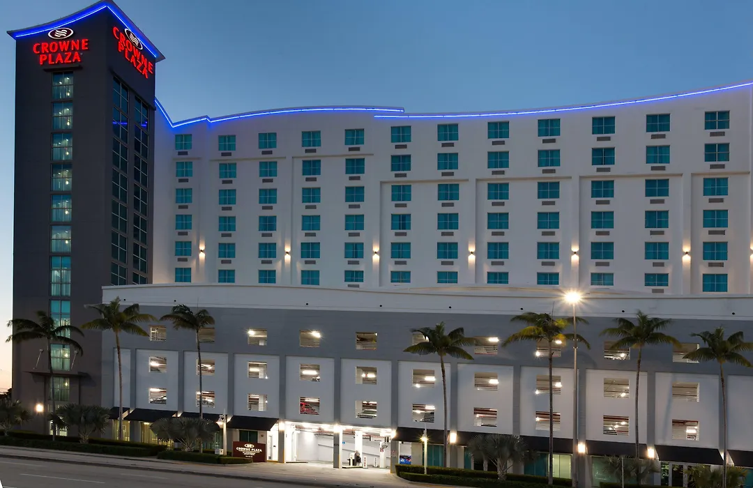 Crowne Plaza Hotel & Resorts Fort Lauderdale Airport/ Cruise By Ihg-1