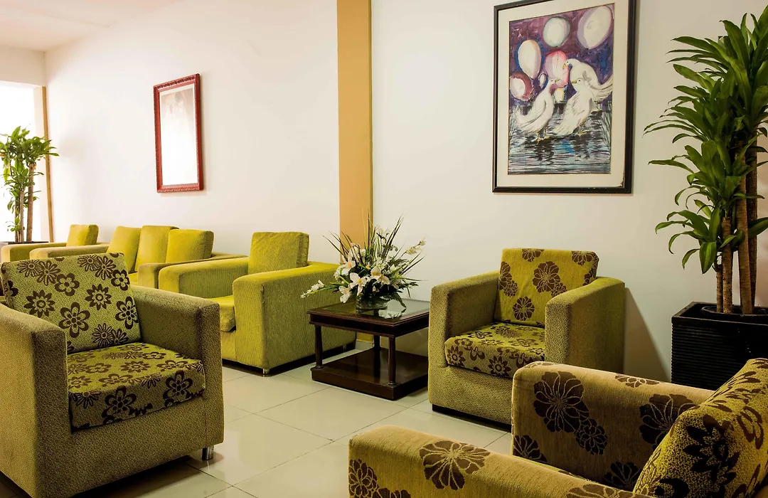 Hotel Puerta de Oro-1