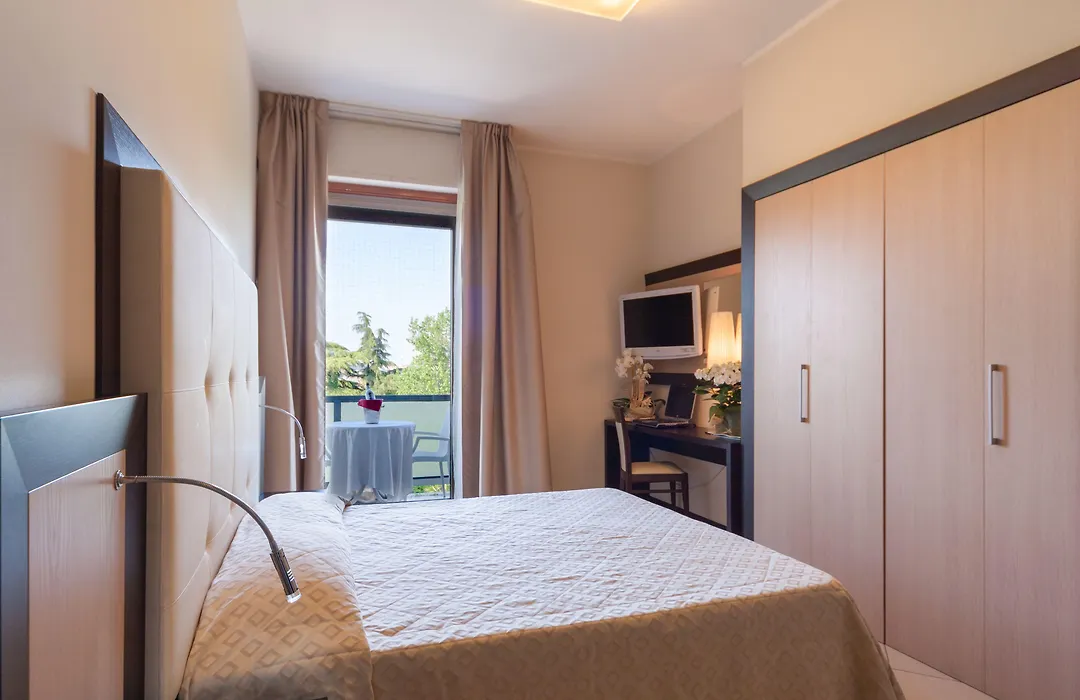 Suite Hotel Elite-1