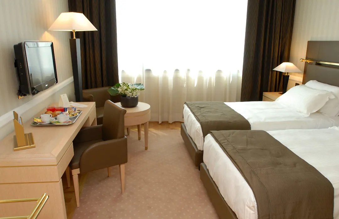 Grand Hotel Duca Di Mantova-1