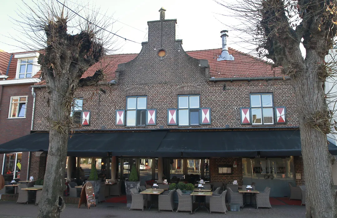 Hotel Arcen-1