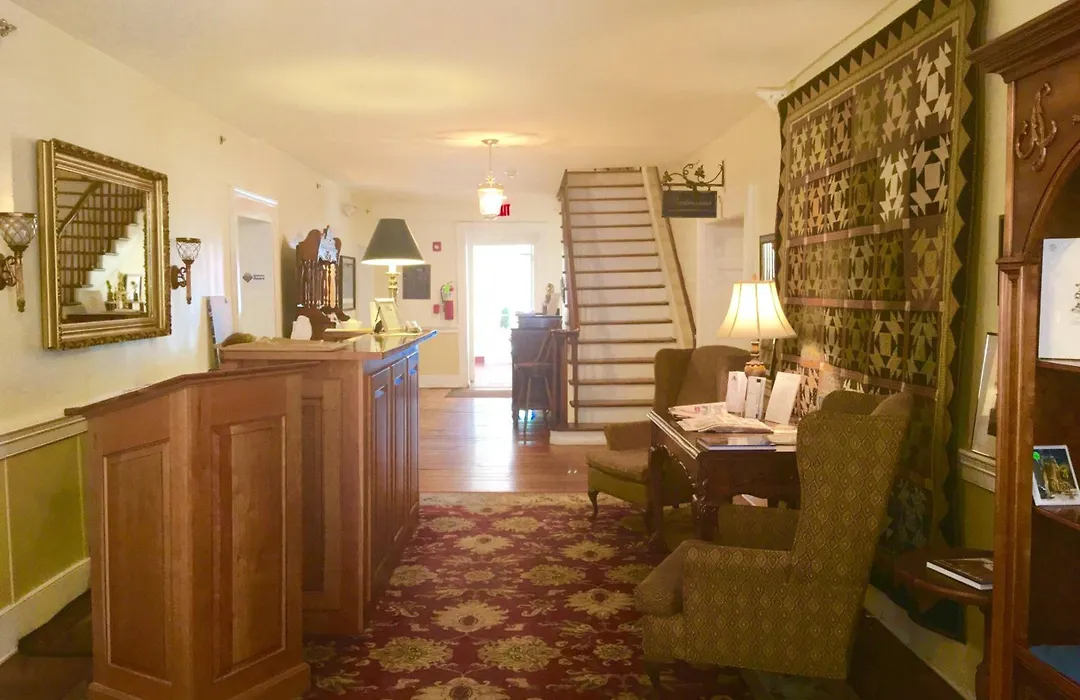 Hale Springs Inn-1