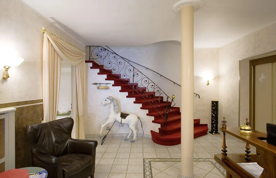 Hotel Weisses Ross-1