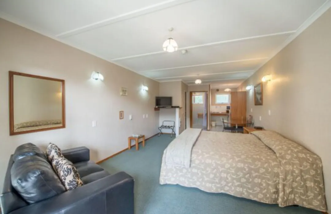Amber Court Motel-1