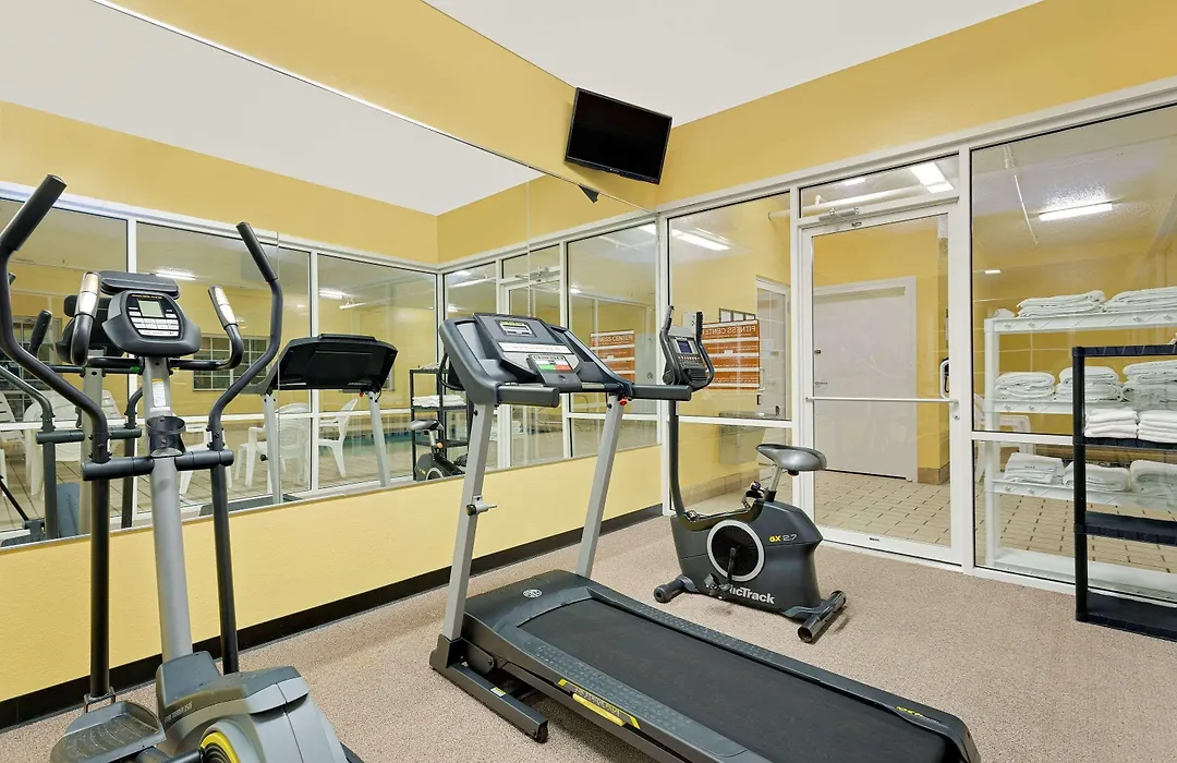 Microtel Inn & Suites By Wyndham Princeton-1