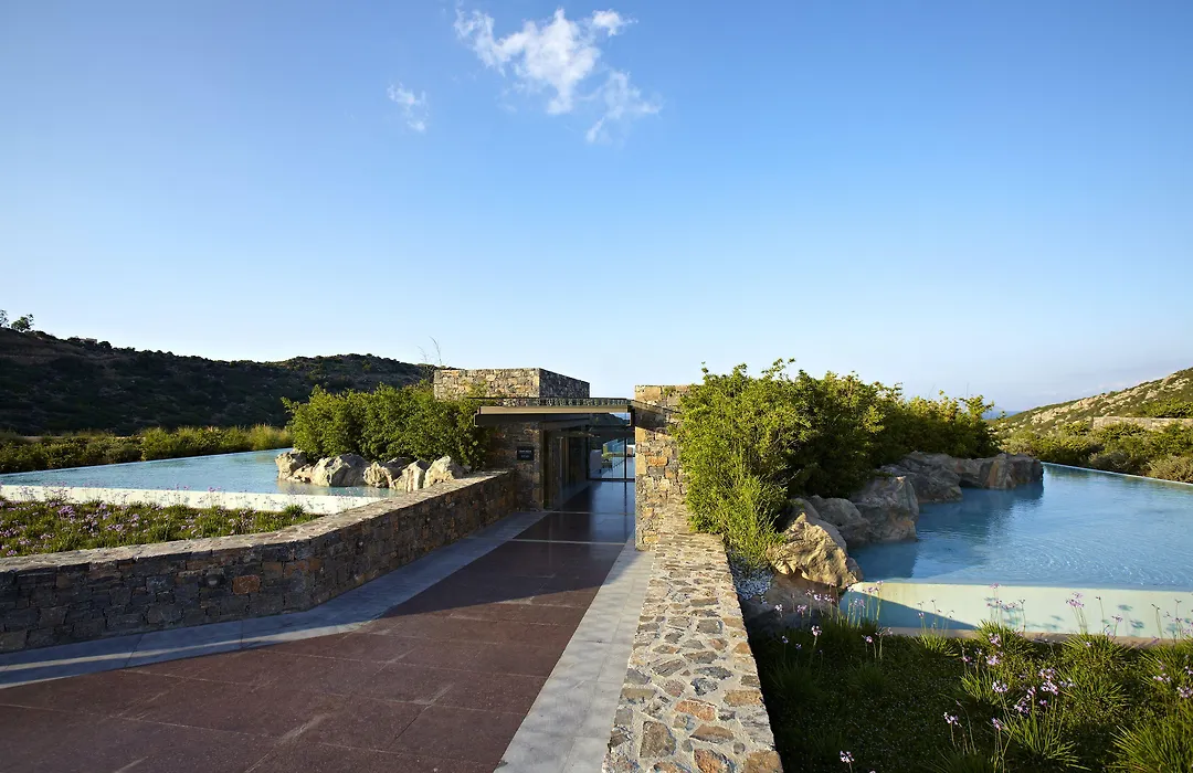 Daios Cove-1