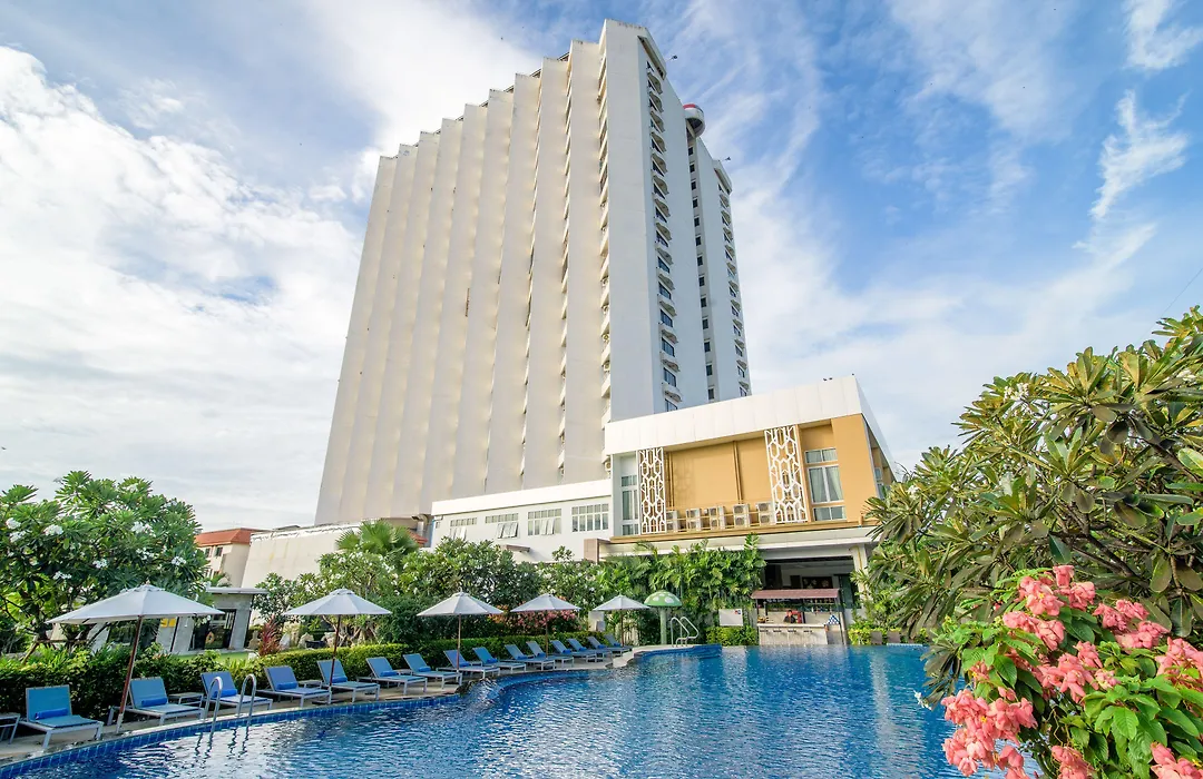 Golden Beach Cha-Am Hotel-1