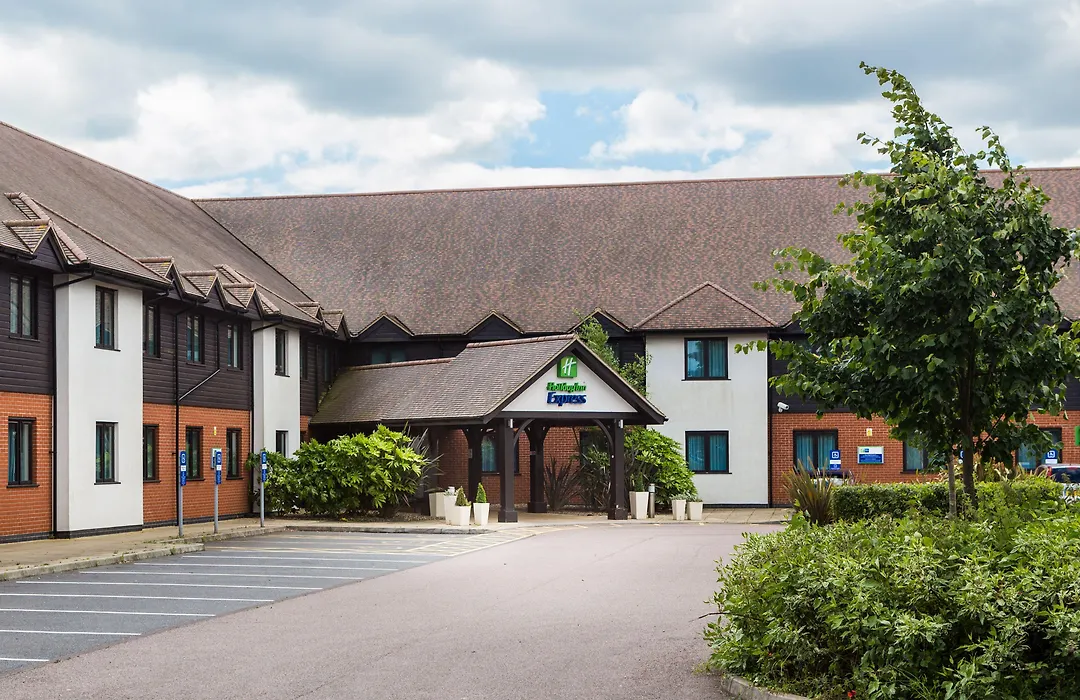 Holiday Inn Express Colchester By Ihg-1