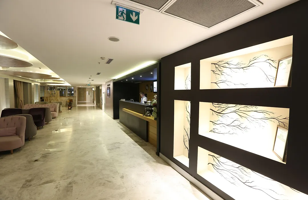 Wes Hotel-1