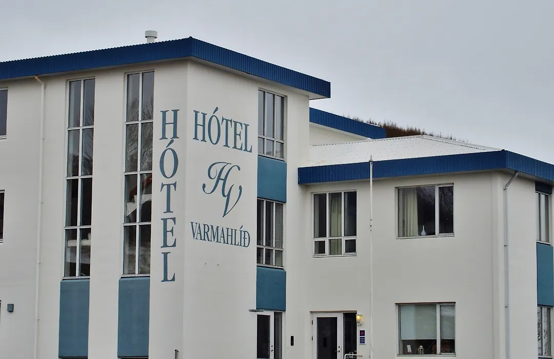 Hotel Varmahlid-1