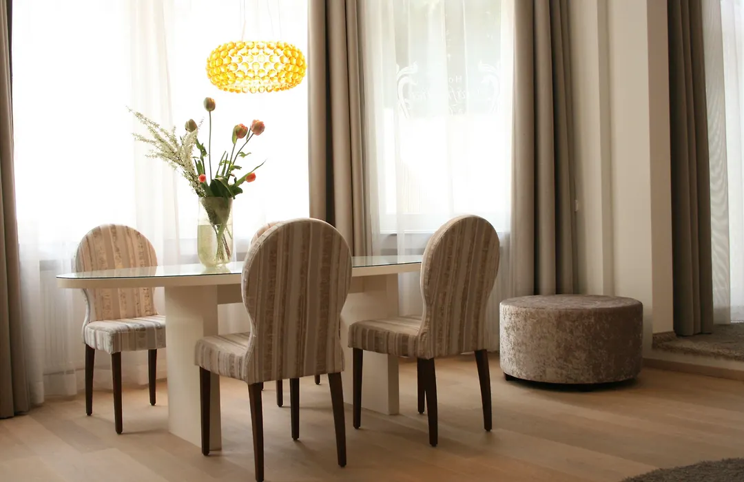Hotel Graefrather Hof-1