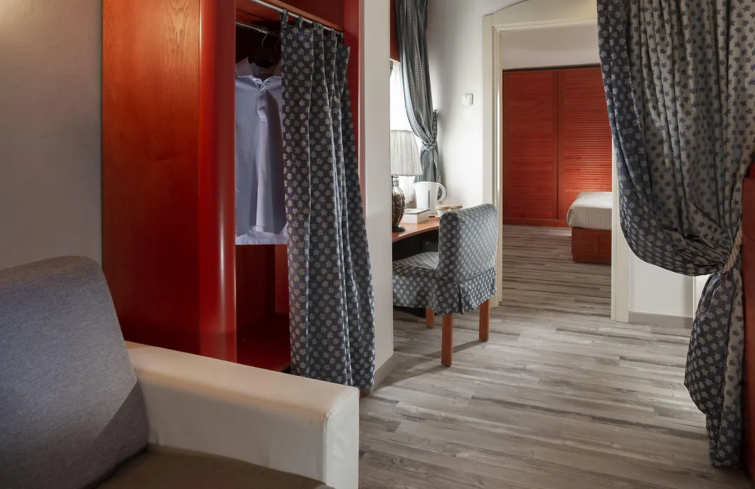 Hotel Strand-1
