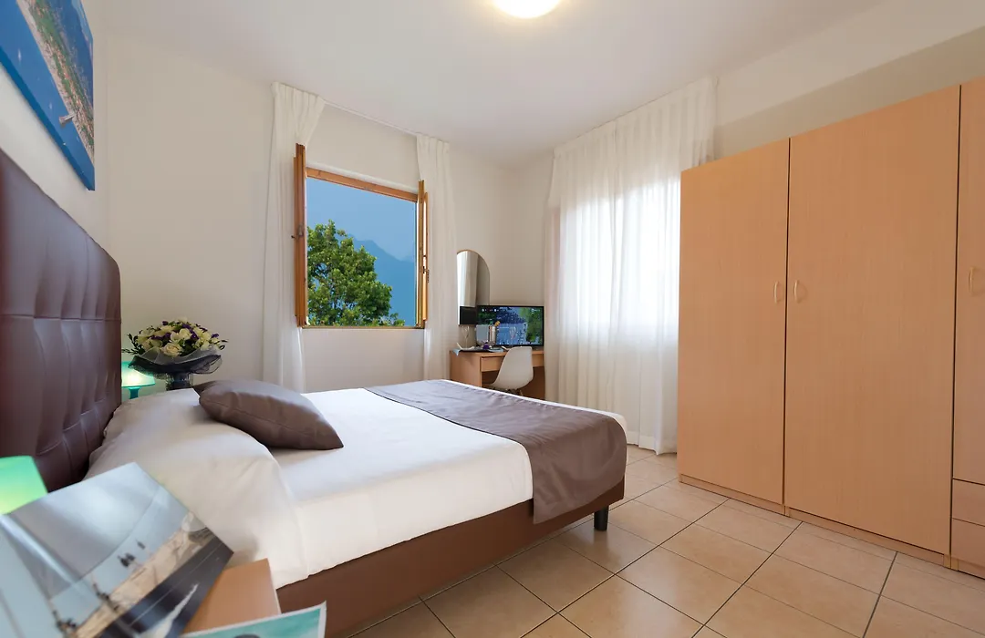 Hotel La Pace-1