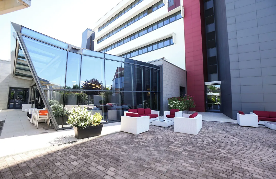 Rmh Modena Des Arts-1