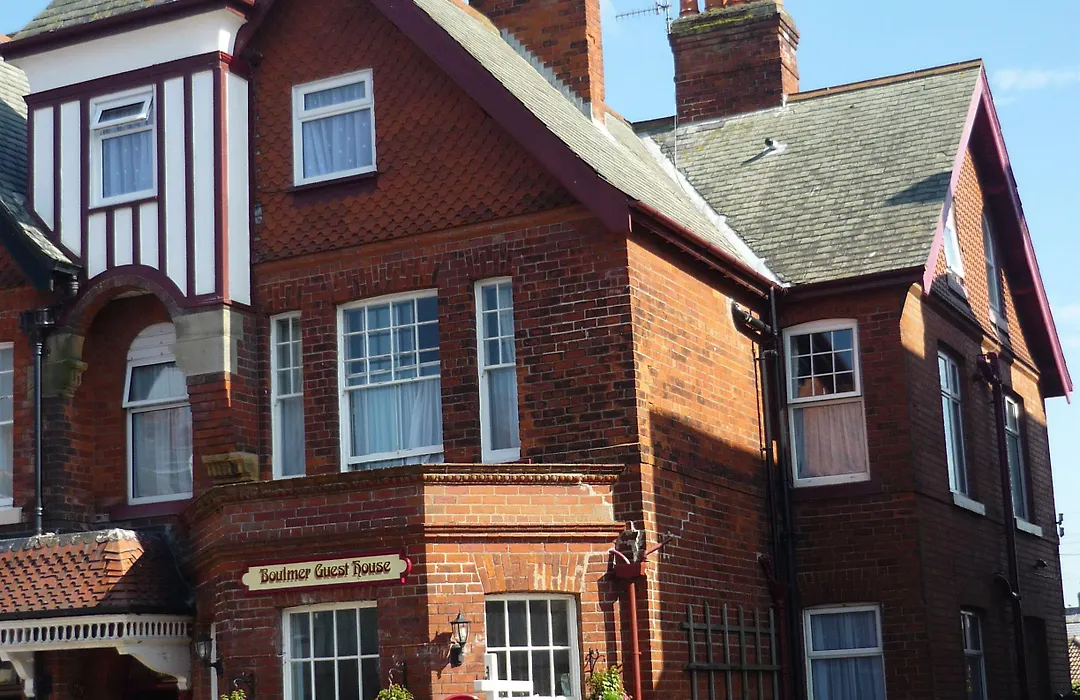 Boulmer Guest House-1