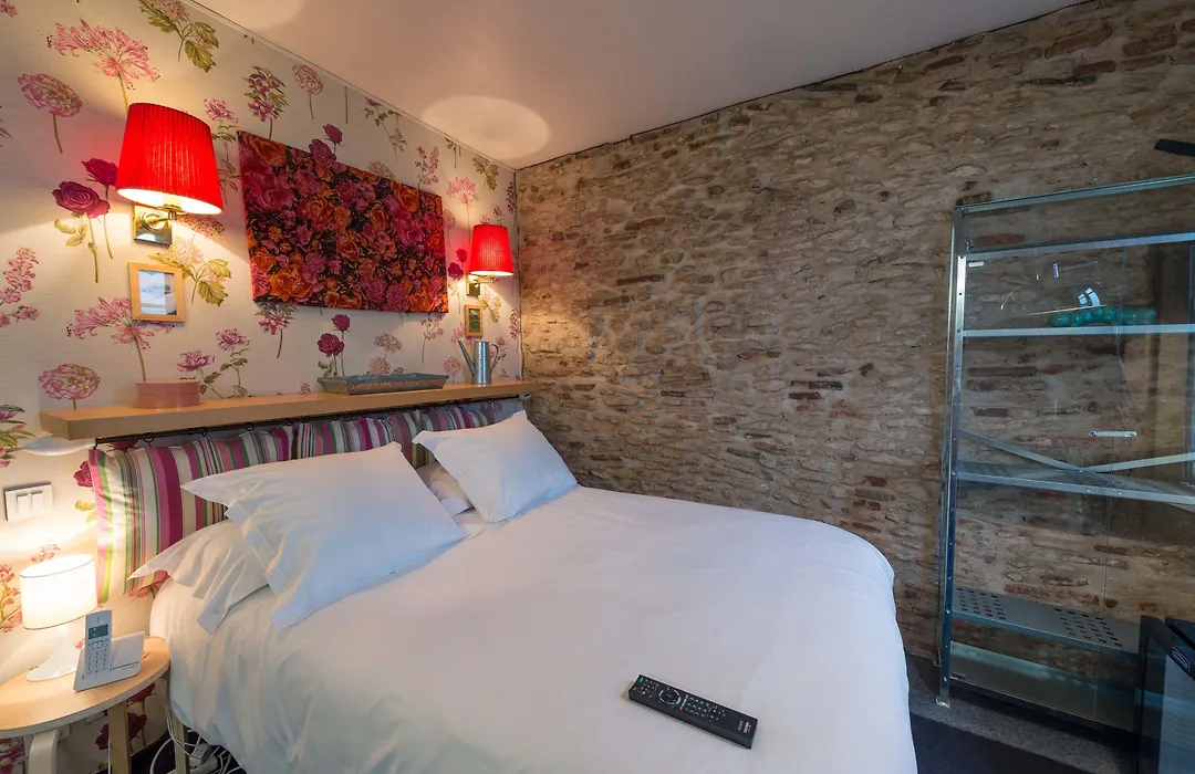 Europe Hotel-1