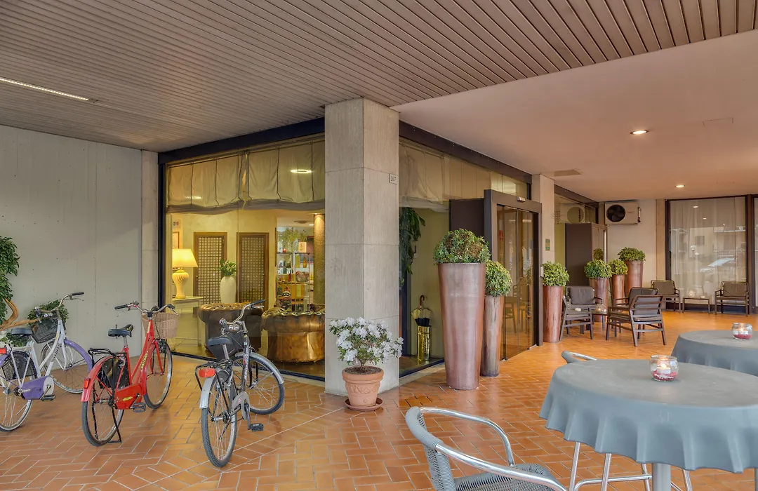 Hotel Continental Brescia-1