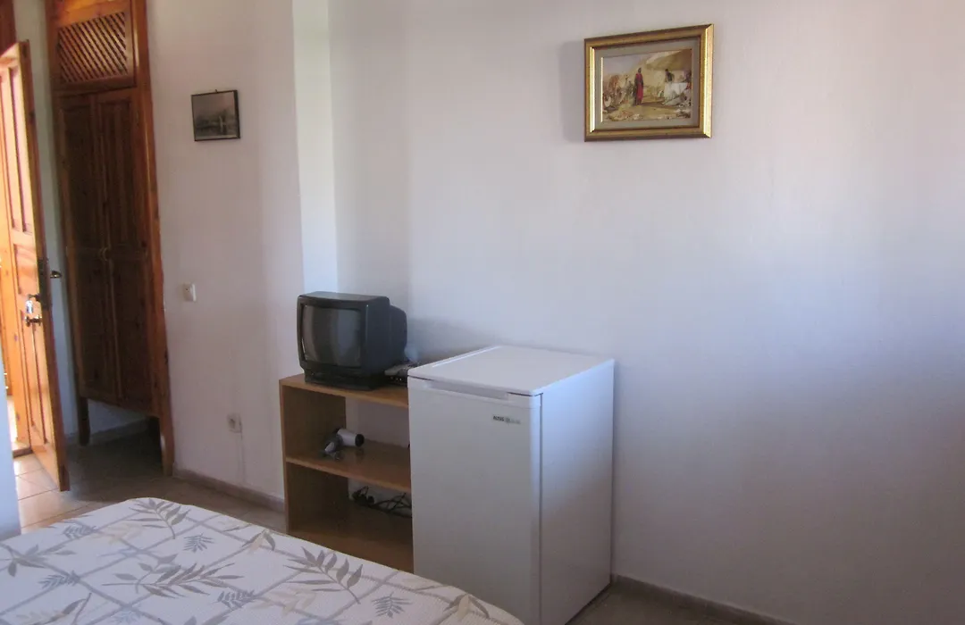 Elze Hotel-1