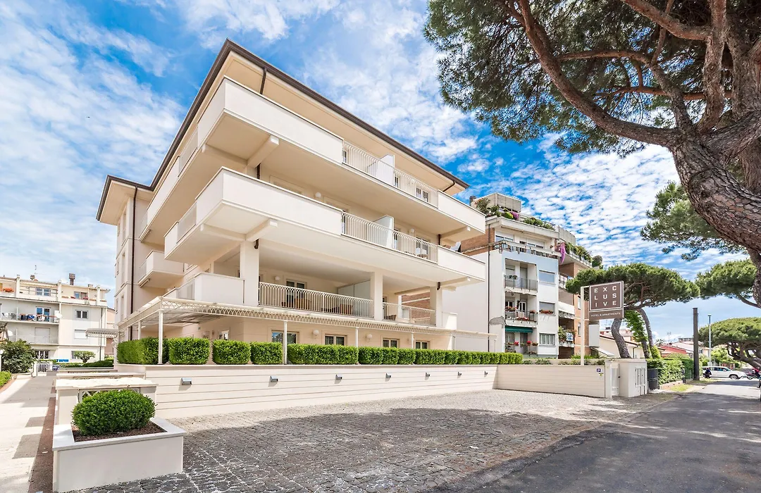 Hotel & Residence Exclusive-1