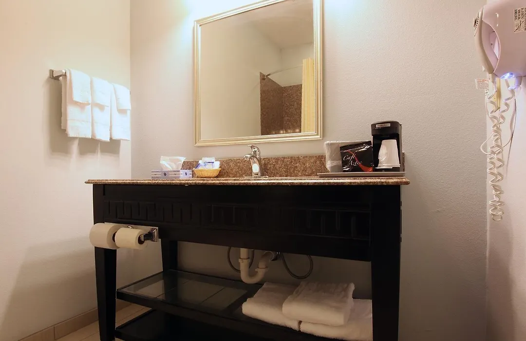Americas Best Value Inn Sulphur-1