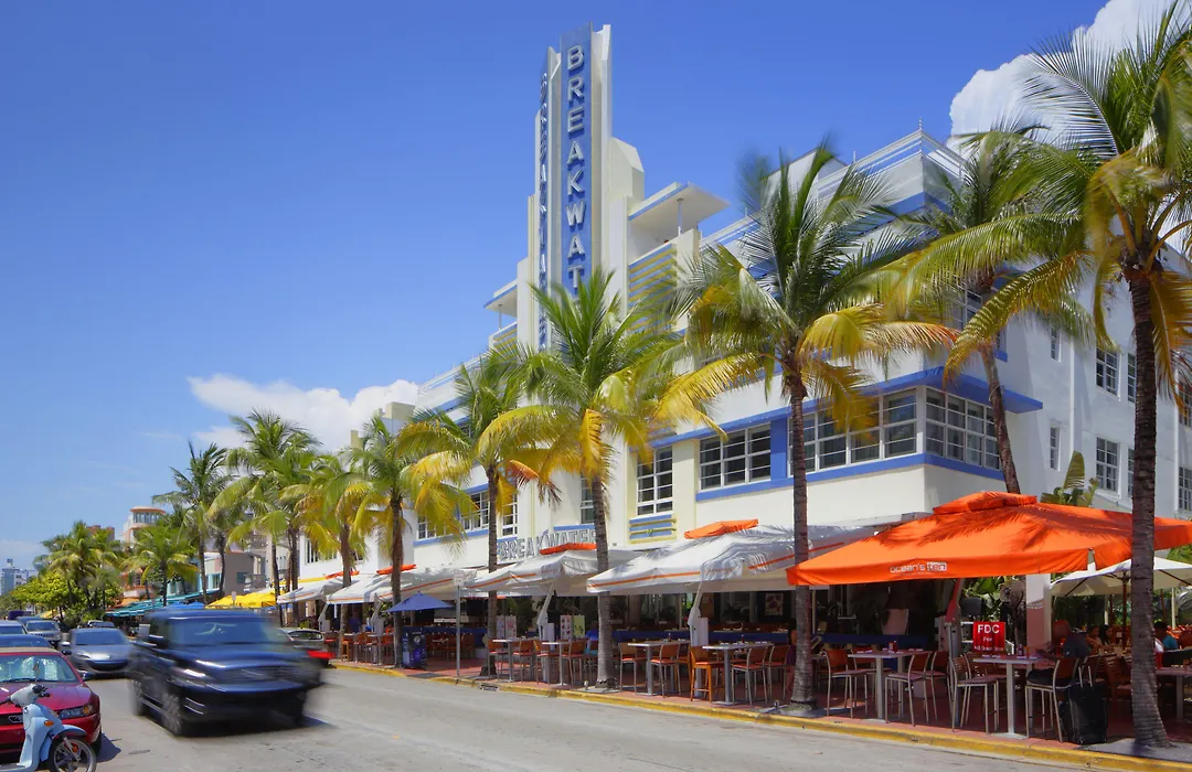 Hotel Breakwater South Beach-1