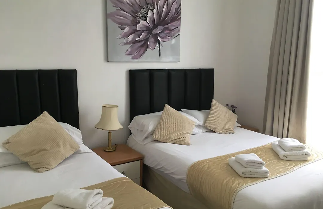 Kensington Hotel-1