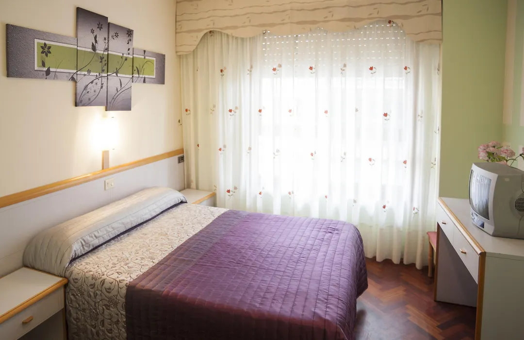 Hotel Cristal 1-1
