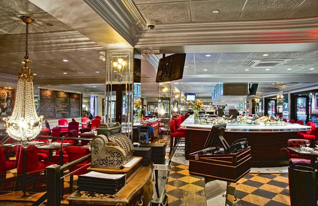 Hotel Chez Swann-1