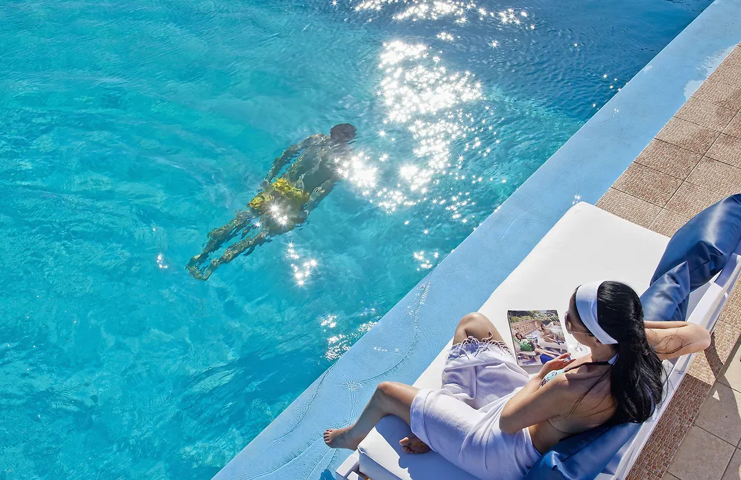 Mrs Chryssana Beach Hotel By Ghh (Adults Only)-1