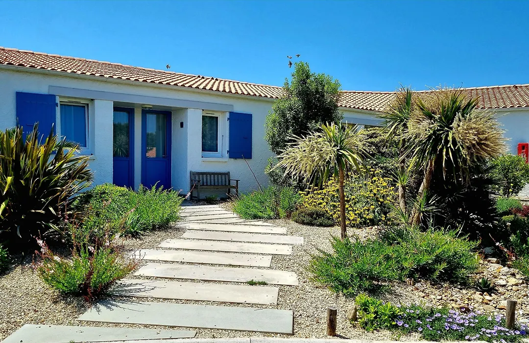 Hotel Ile De Lumiere-1