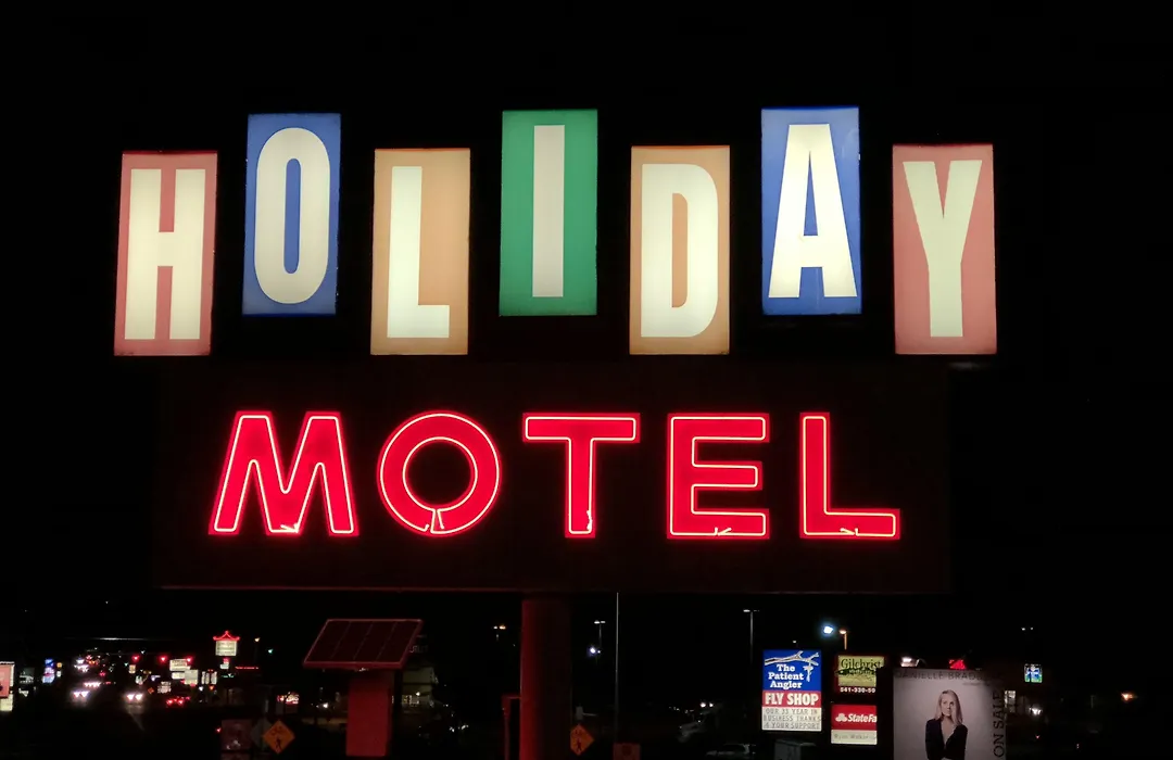 Holiday Motel Bend-1