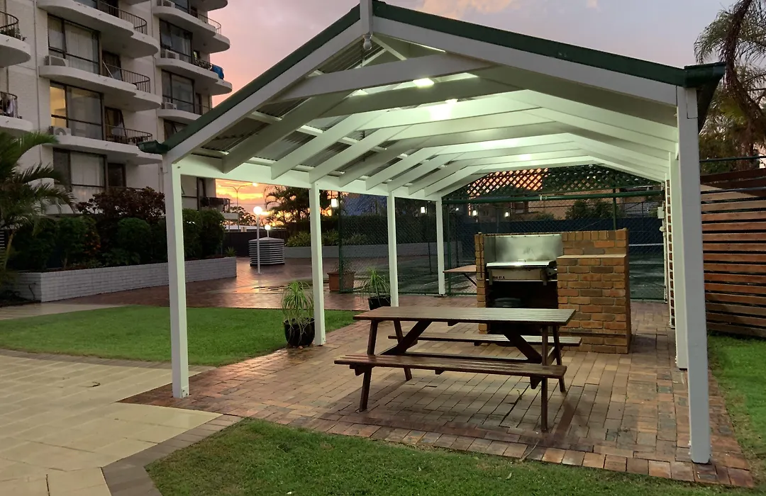 Burleigh Gardens North Hi-Rise Holiday Apartments-1