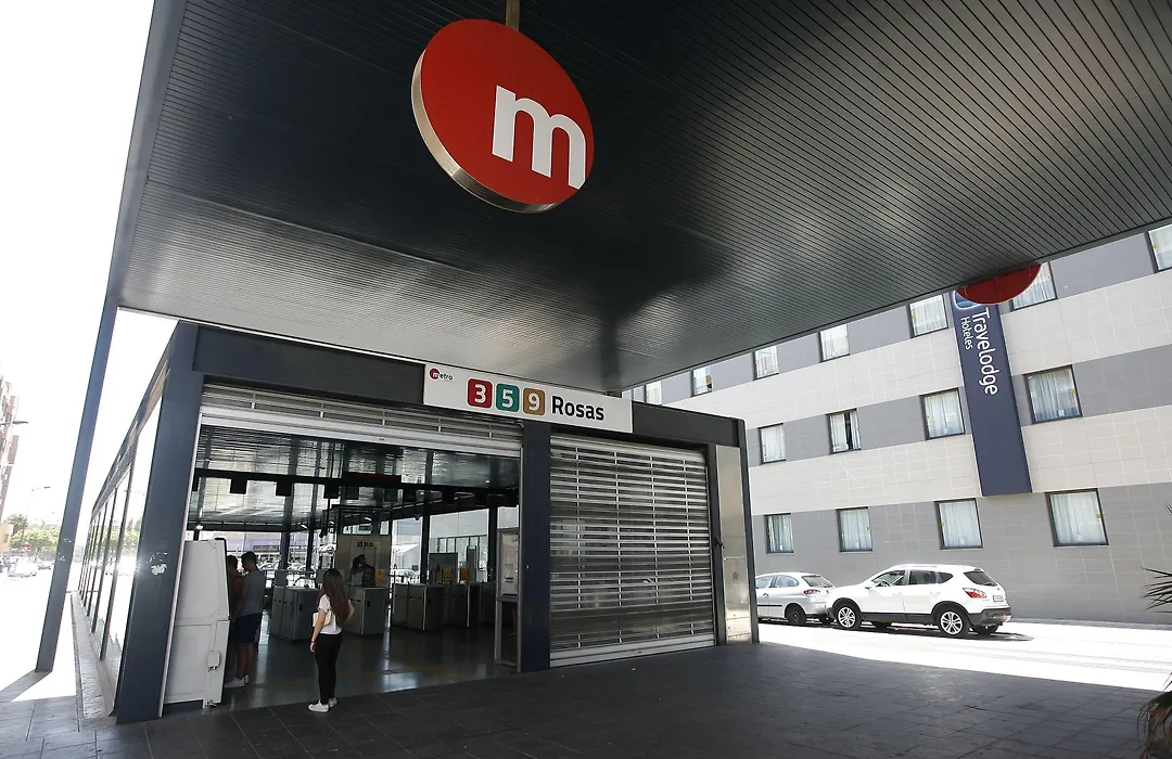 Travelodge Valencia Aeropuerto-1