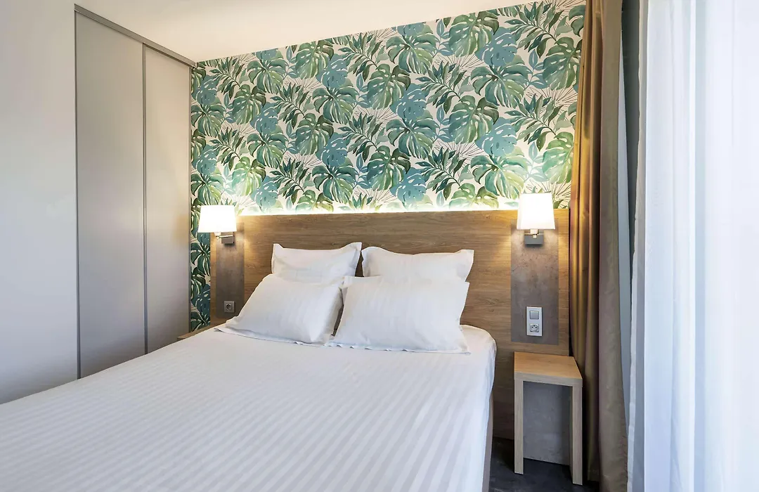 Best Western Les Aureliades Saint Nazaire-1