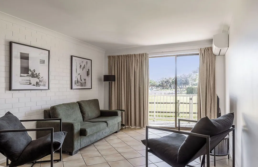 Main Beach Apartments-1