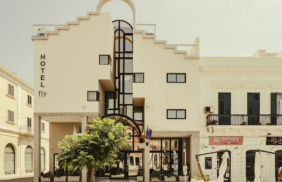 Hotel Fly-1